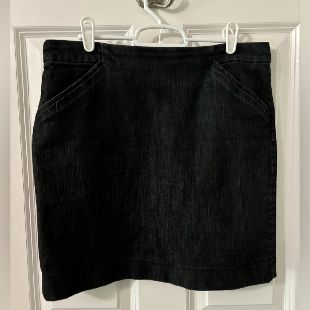 Denim skirt